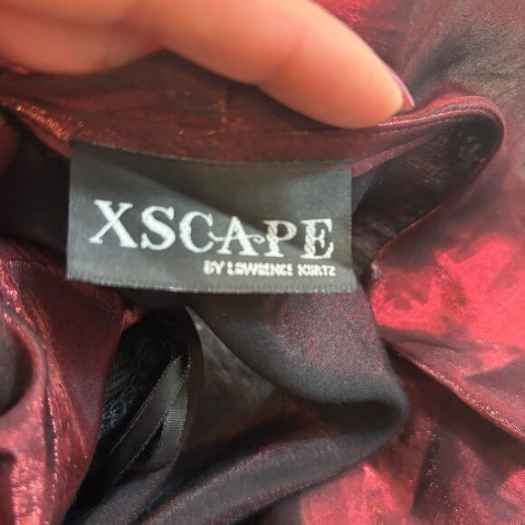 Ladies Xscape Lawrence Kurtz Black and Red Ruffle Collar Wrap Jacket Size 14 - Picture 6 of 11